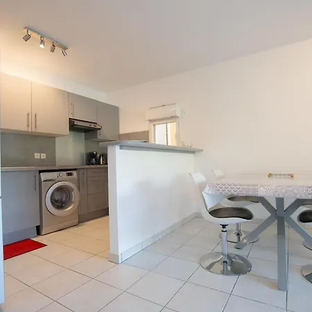 度假居 Sweet In - Pool & Tennis Court *